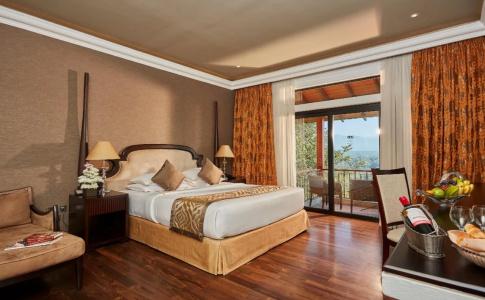 Earl's Regency - 2