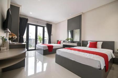 Bin Bin 7 - Near Ton Duc Thang University - 13