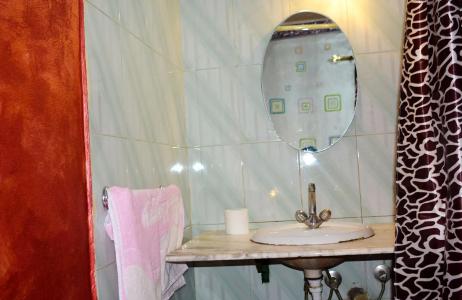 City Hostel - 8