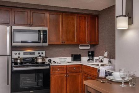 Residence Inn by Marriott Airport - 111