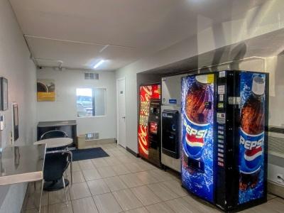 6-Wichita, KS - 13