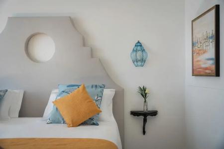 Eden Roc Suites - 425