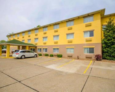 Quality Inn East Evansville - 0