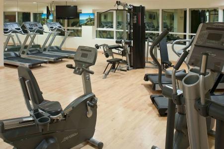 Holiday Inn Bur Dubai - Embassy District - 15