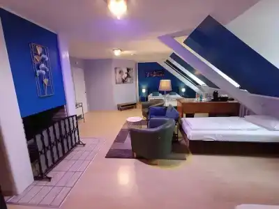 Dürens Post - 29