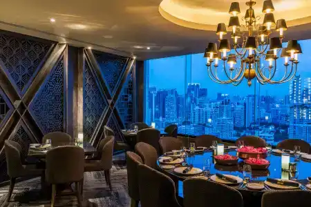 Holiday Inn Bangkok Sukhumvit, An Ihg - 19