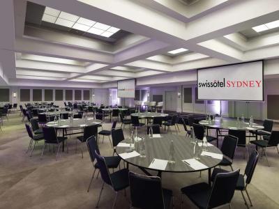 Swissotel - 33