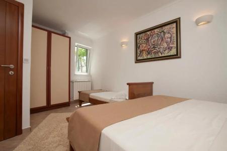 Guest House Medin - 196