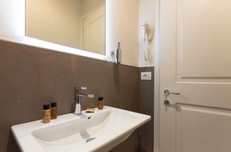 Florence Luxury Suites and Wellness - 29
