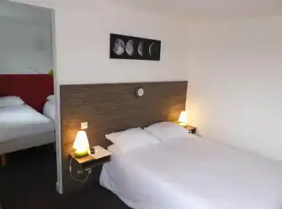 Hôtel Le Cosy Blois Villebarou - 31