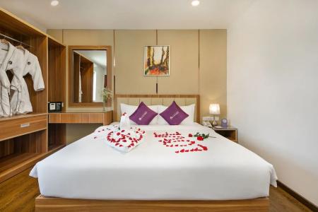 Lavender Riverside - 48