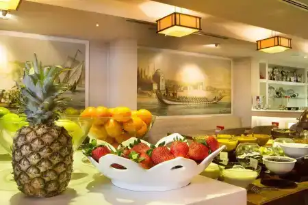 Amira Istanbul - 11