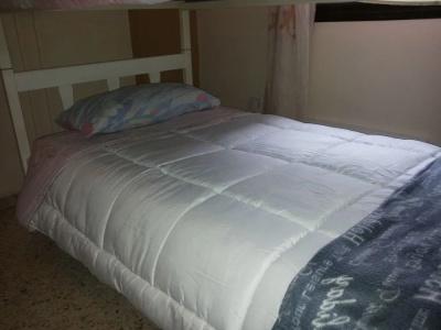 Costas Hostel Action - 5