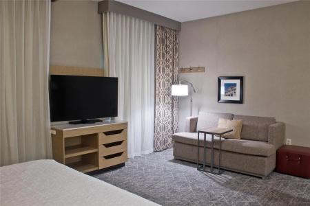 Hampton Inn & Suites Denver-Speer Boulevard - 37