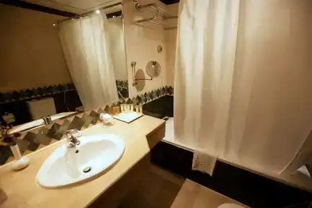 Triumph Plaza - 10