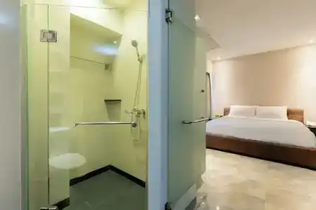 Pietra Bangkok - 98