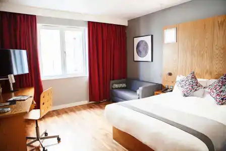 Ramada by Wyndham Belfast - 22