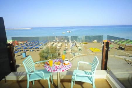 Steris Elegant Beach & - 217