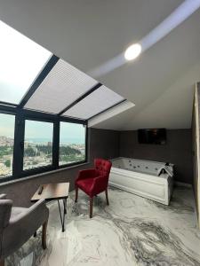 Melissa Suite - 12