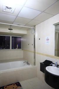 1 World Backpackers Dubai - 34