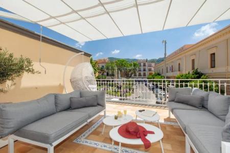 La Piazzetta Guest House - 159
