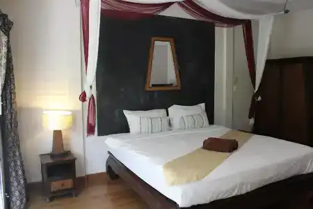 Riviera Resort - 5