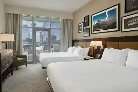 Embassy Suites by Hilton Nashville - 2