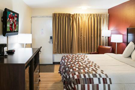 Red Roof Inn Indianapolis East - 6