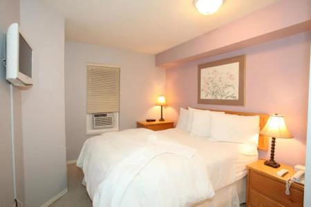Times Square Suites - 59