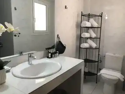 Connect Suites - 61