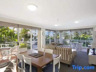 Burleigh Mediterranean - 136