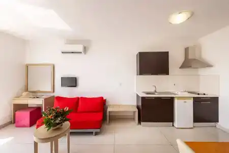 Papantonia Apts - 56