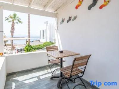 Kefi Beach & Suites - 151