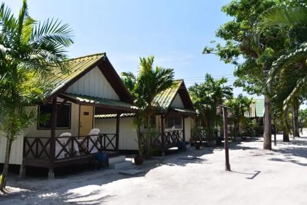 Varin Beach - 90