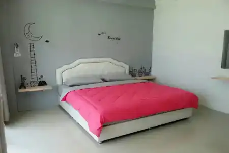 Central View - 2
