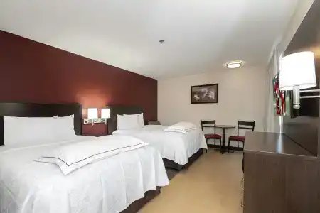 Red Roof Inn Plus + Phoenix West - 20