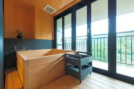 Yamanaka Onsen Hanatsubaki - 73