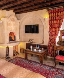 Gamirasu Cave - 60