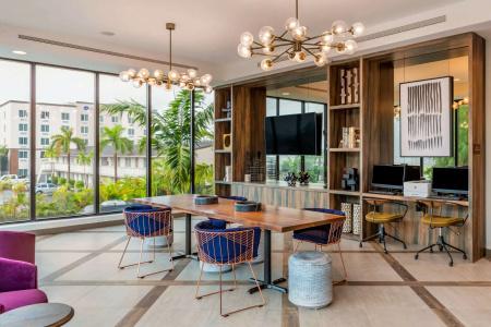 Comfort Inn & Suites Miami International Airport - 23