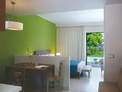 Atlantica Eleon Grand Resort - 4