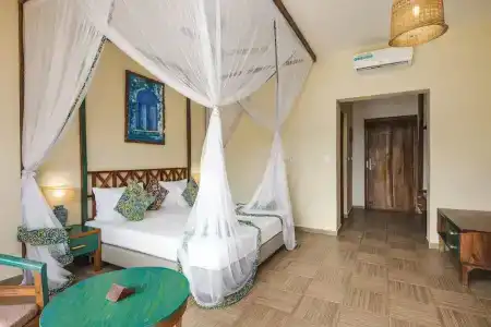 Zanzibar Queen - 49