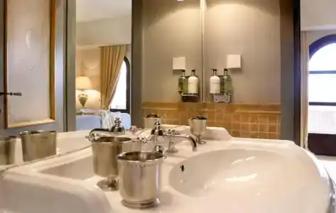 Le Convivial - Wine and Spa Experience Suites - 51