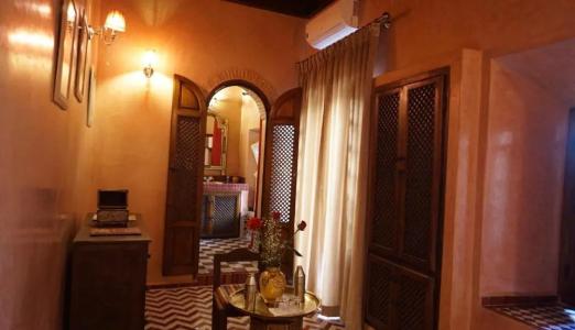 Riad Samsli - 28