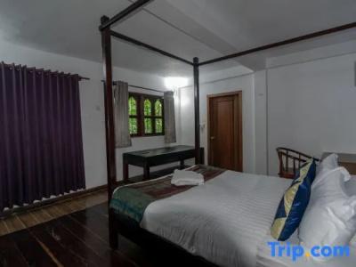 Samathi Lake Resort - 18