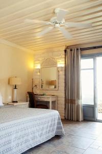 Porto Kea Suites - 41