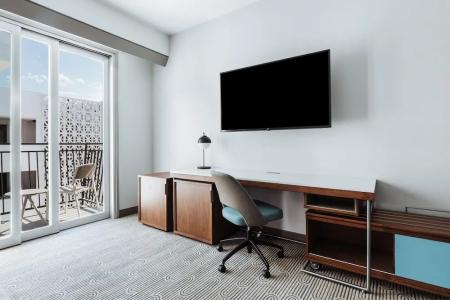 Courtyard by Marriott Downtown - 44