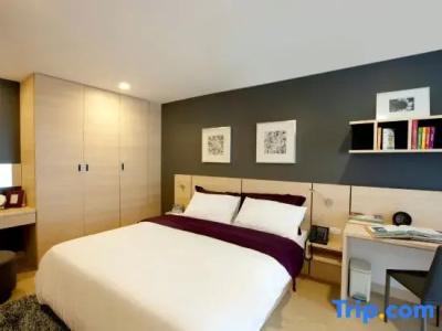 Arize Sukhumvit - 142