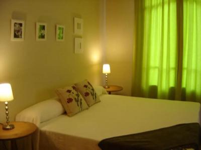 Ally's Bed&Breakfast, - 53