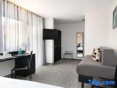 Best Western Mediterranee Menton - 67