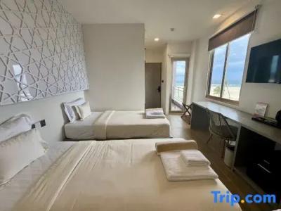 Avyanna Gulhi Beach - 53